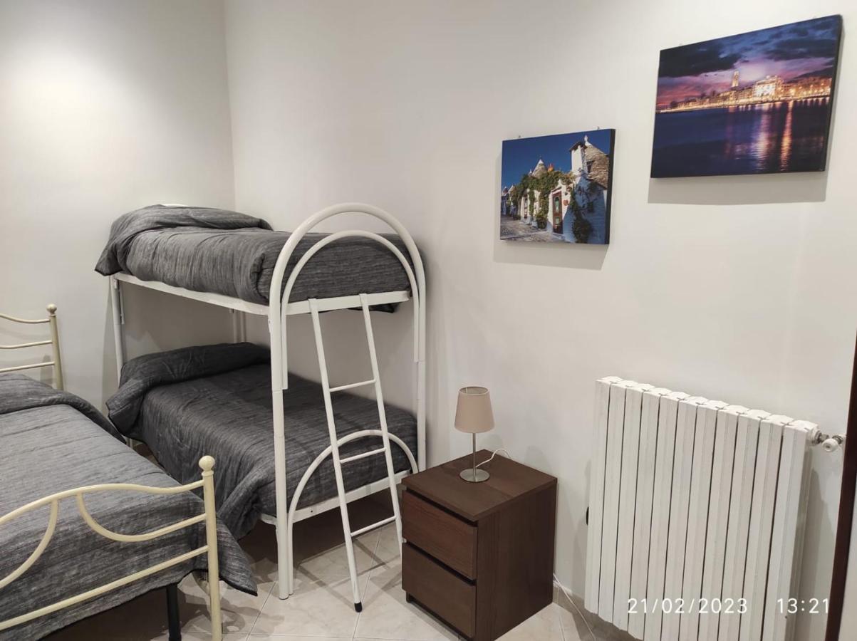 Apartament Residenza La Casa Di Pierino Bari Zewnętrze zdjęcie