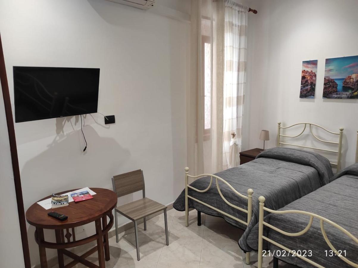 Apartament Residenza La Casa Di Pierino Bari Zewnętrze zdjęcie